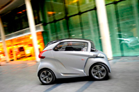 Peugeot je provozao 100% električni BB1 ulicama Pariza