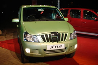 Mahindra XYLO